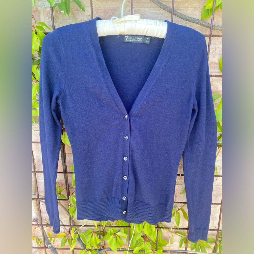 NY&Co women’s navy XS button up cardigan